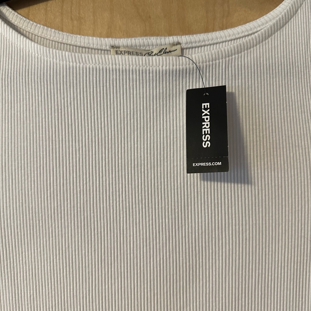 NWT Express White Ribbed Shirt - Picture 2 of 3